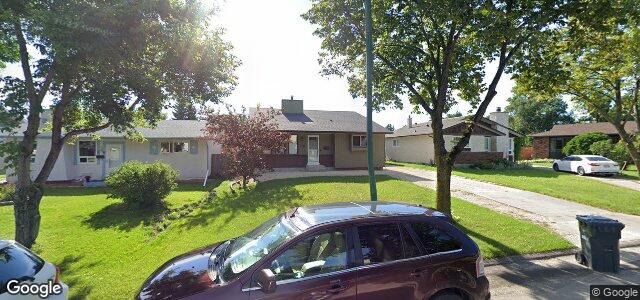 Larawan ng 30 Mornefortune Crescent sa Winnipeg, Manitoba