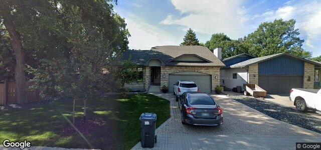 Larawan ng 30 Stoneham Crescent sa Winnipeg, Manitoba
