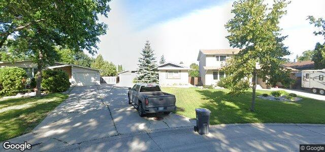 Larawan ng 32 Swiss Bay sa Winnipeg, Manitoba