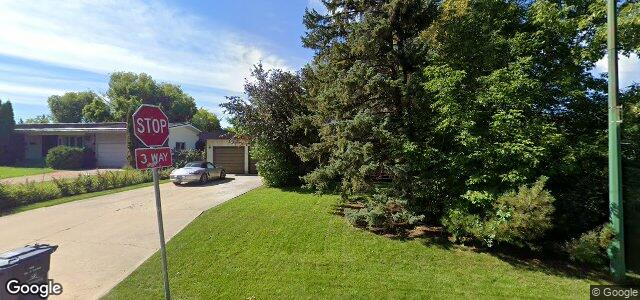 Larawan ng 326 Knowles Avenue sa Winnipeg, Manitoba