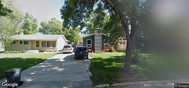 Larawan ng 329 Knowles Avenue sa Winnipeg, Manitoba