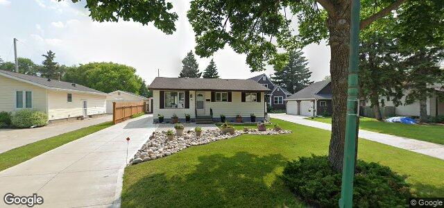 Larawan ng 338 Stuart Avenue sa Winnipeg, Manitoba