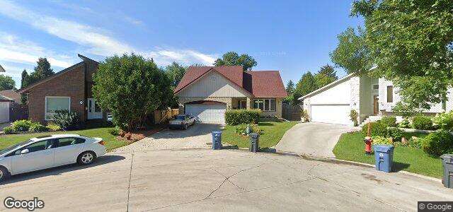 Larawan ng 34 Leatherwood Crescent sa Winnipeg, Manitoba