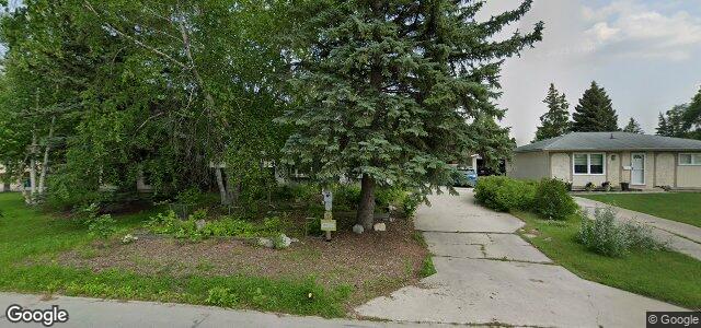 Larawan ng 34 Springlea Path sa Winnipeg, Manitoba