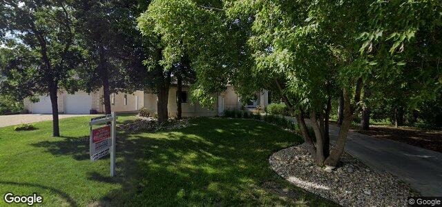 Larawan ng 340 Bonner Avenue sa Winnipeg, Manitoba