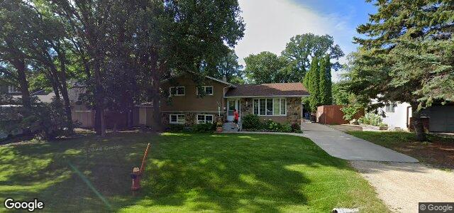 Larawan ng 340 Strood Avenue sa Winnipeg, Manitoba