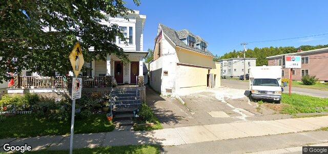 Larawan ng 345 Douglas Avenue sa Winnipeg, Manitoba