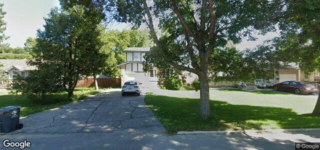 Larawan ng 347 Knowles Avenue sa Winnipeg, Manitoba