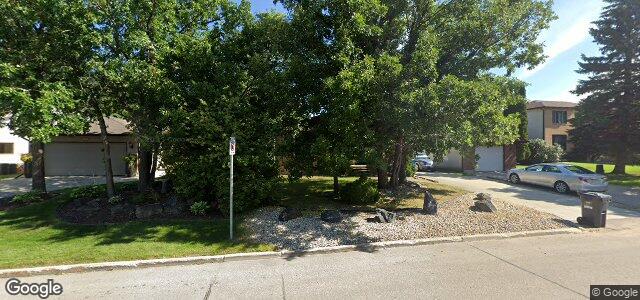 Larawan ng 355 Headmaster Row sa Winnipeg, Manitoba