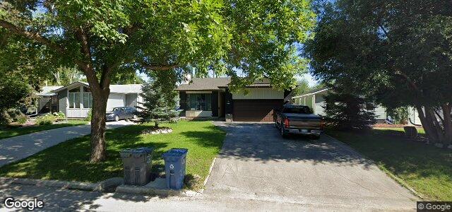 Larawan ng 355 Knowles Avenue sa Winnipeg, Manitoba