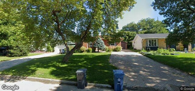 Larawan ng 359 Knowles Avenue sa Winnipeg, Manitoba