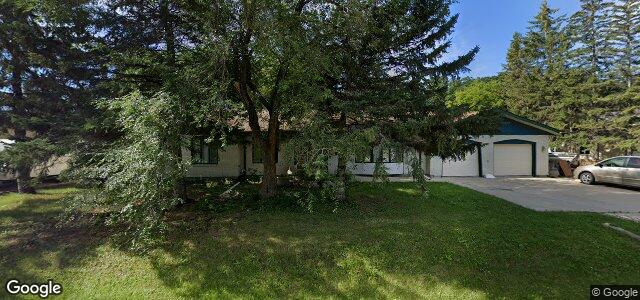 Larawan ng 360 Foxdale Avenue sa Winnipeg, Manitoba