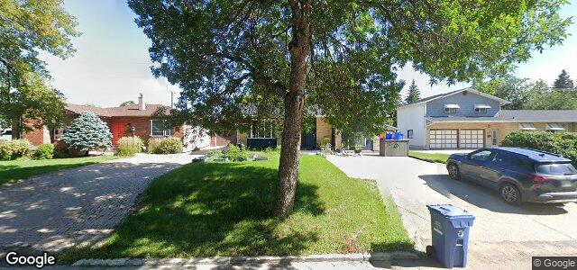 Larawan ng 361 Knowles Avenue sa Winnipeg, Manitoba