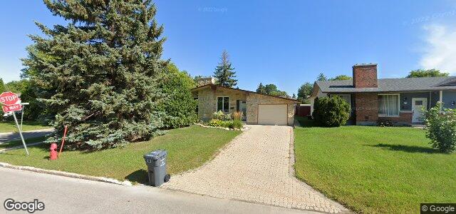 Larawan ng 377 Bonner Avenue sa Winnipeg, Manitoba