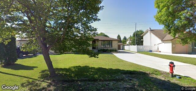 Larawan ng 382 Emerson Avenue sa Winnipeg, Manitoba