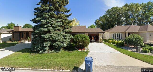 Larawan ng 383 Headmaster Row sa Winnipeg, Manitoba