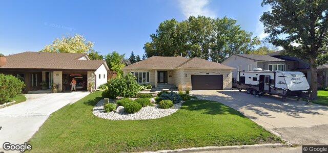 Larawan ng 385 Headmaster Row sa Winnipeg, Manitoba