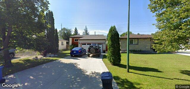 Larawan ng 386 Emerson Avenue sa Winnipeg, Manitoba