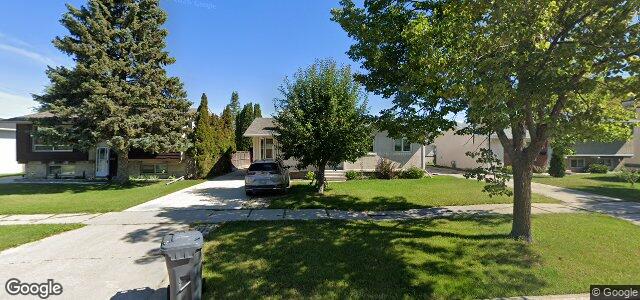 Larawan ng 387 Emerson Avenue sa Winnipeg, Manitoba