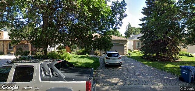 Larawan ng 39 Stoneham Crescent sa Winnipeg, Manitoba