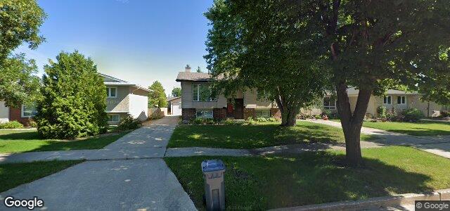 Larawan ng 395 Emerson Avenue sa Winnipeg, Manitoba