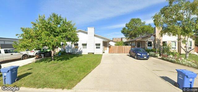 Larawan ng 4 Kayhans Drive sa Winnipeg, Manitoba