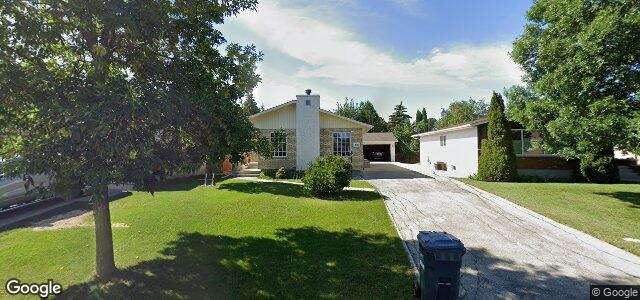 Larawan ng 408 Bonner Avenue sa Winnipeg, Manitoba