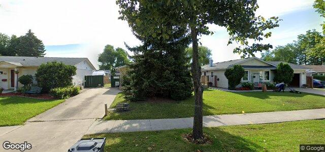 Larawan ng 42 Cranlea Path sa Winnipeg, Manitoba