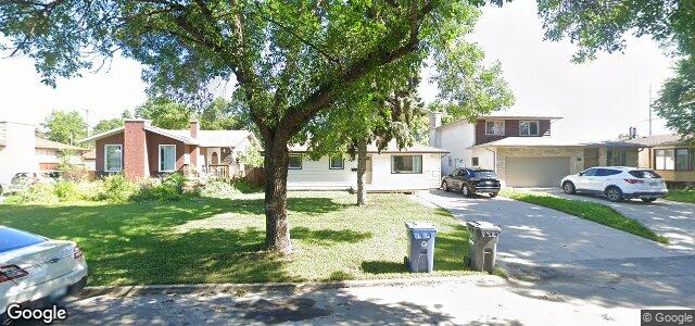 Larawan ng 423 Knowles Avenue sa Winnipeg, Manitoba