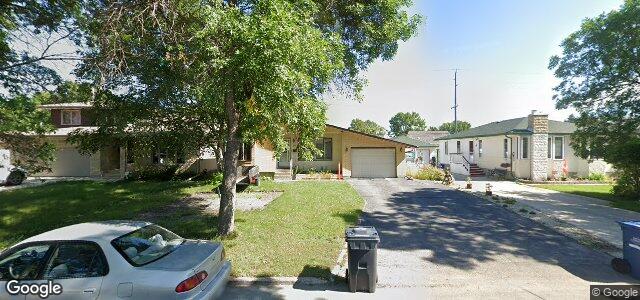 Larawan ng 427 Knowles Avenue sa Winnipeg, Manitoba