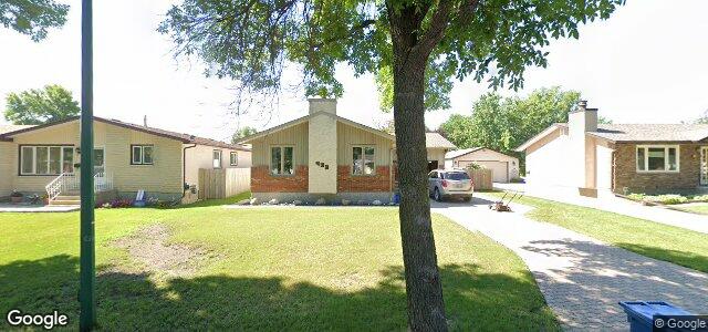 Larawan ng 432 Knowles Avenue sa Winnipeg, Manitoba