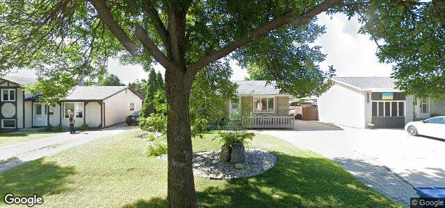 Larawan ng 442 Knowles Avenue sa Winnipeg, Manitoba