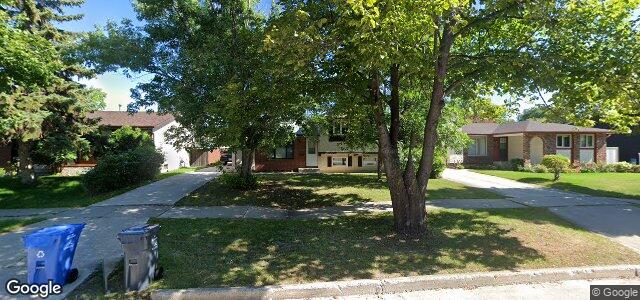 Larawan ng 447 Emerson Avenue sa Winnipeg, Manitoba