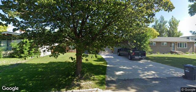 Larawan ng 449 Knowles Avenue sa Winnipeg, Manitoba
