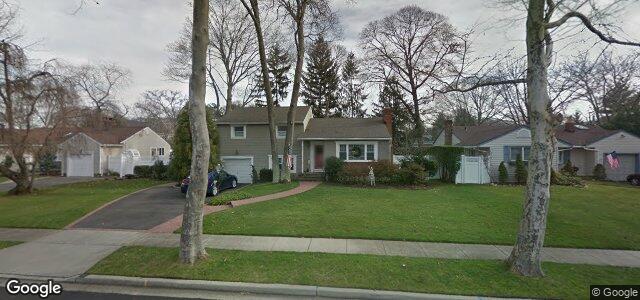 Larawan ng 46 Algonquin Avenue sa Winnipeg, Manitoba