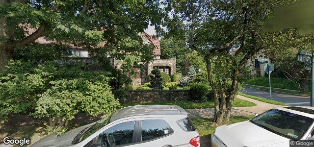 Larawan ng 50 Continental Avenue sa Winnipeg, Manitoba