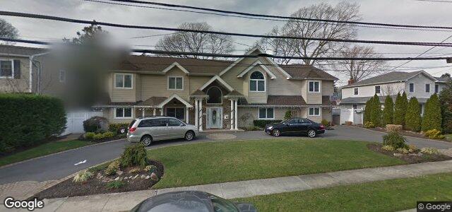 Larawan ng 51 Algonquin Avenue sa Winnipeg, Manitoba