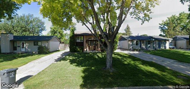 Larawan ng 57 Summerfield Way sa Winnipeg, Manitoba