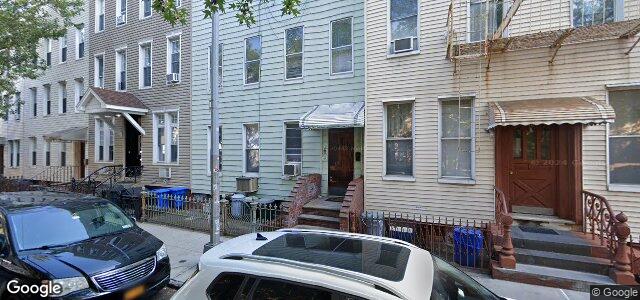 Larawan ng 58 Diamond Street sa Winnipeg, Manitoba