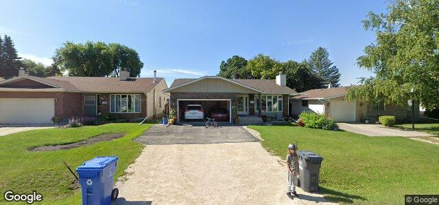 Larawan ng 594 Glenway Avenue sa Winnipeg, Manitoba