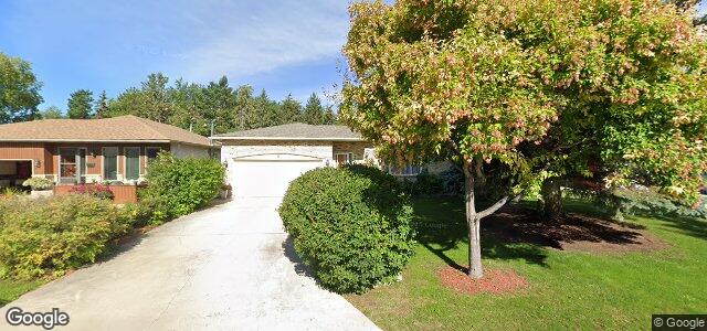 Larawan ng 6 Chernichan Drive sa Winnipeg, Manitoba