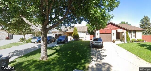 Larawan ng 6 Douglas Lawrence Bay sa Winnipeg, Manitoba