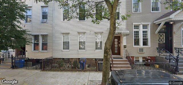 Larawan ng 62 Diamond Street sa Winnipeg, Manitoba