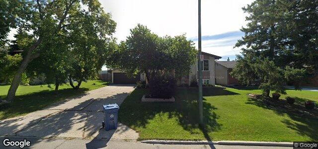 Larawan ng 62 Wiebe'S Drive sa Winnipeg, Manitoba