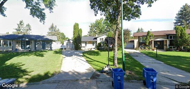Larawan ng 65 Summerfield Way sa Winnipeg, Manitoba
