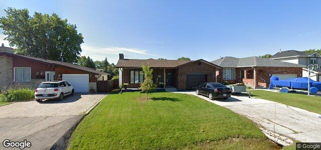 Photo of 670 Glenway Avenue in Winnipeg, Manitoba