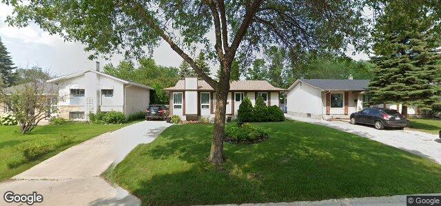 Larawan ng 69 Continental Avenue sa Winnipeg, Manitoba