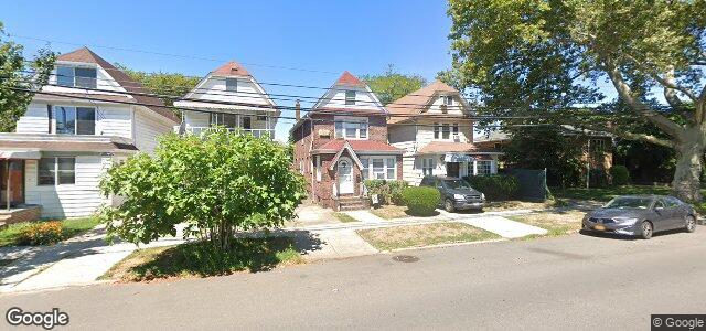 Larawan ng 7 Continental Avenue sa Winnipeg, Manitoba