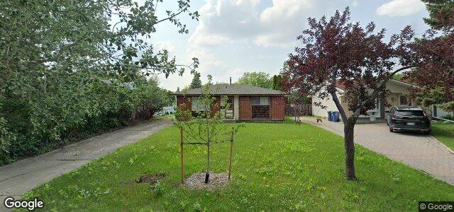 Larawan ng 7 Springlea Path sa Winnipeg, Manitoba