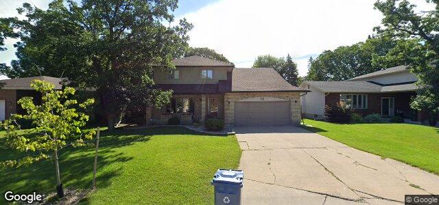 Larawan ng 70 Bunn'S Grove sa Winnipeg, Manitoba